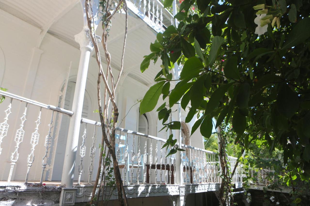 Hotel Florita Жакмел Екстериор снимка